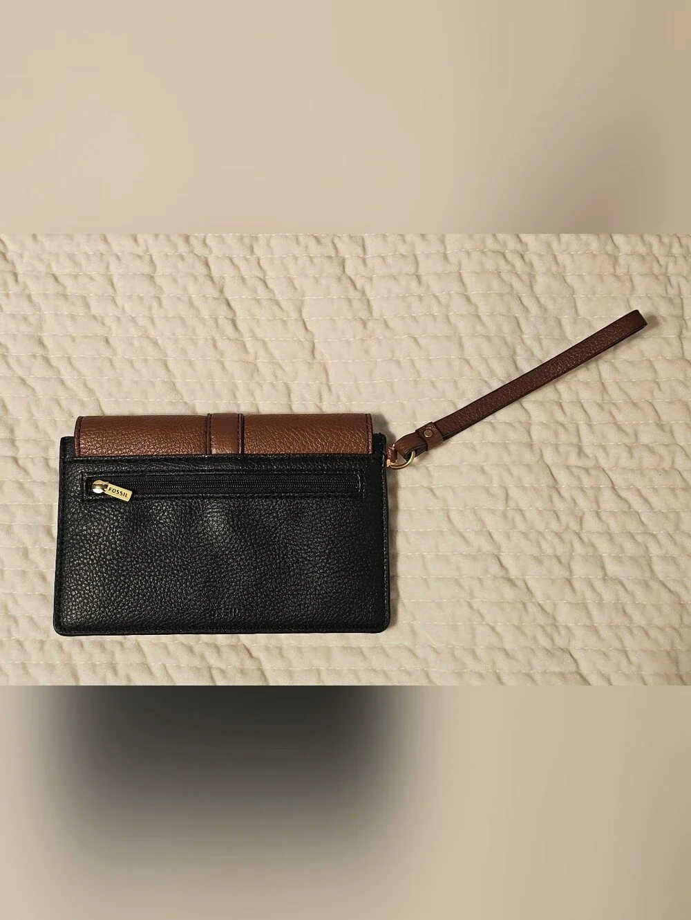 Fossil Wristlet